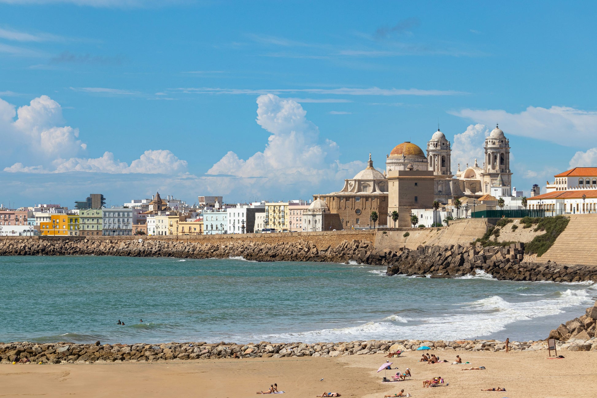 Journey Through Spain: 7 Days of History, Flavour, and Iconic Landscapes - BEACH TO BRAES