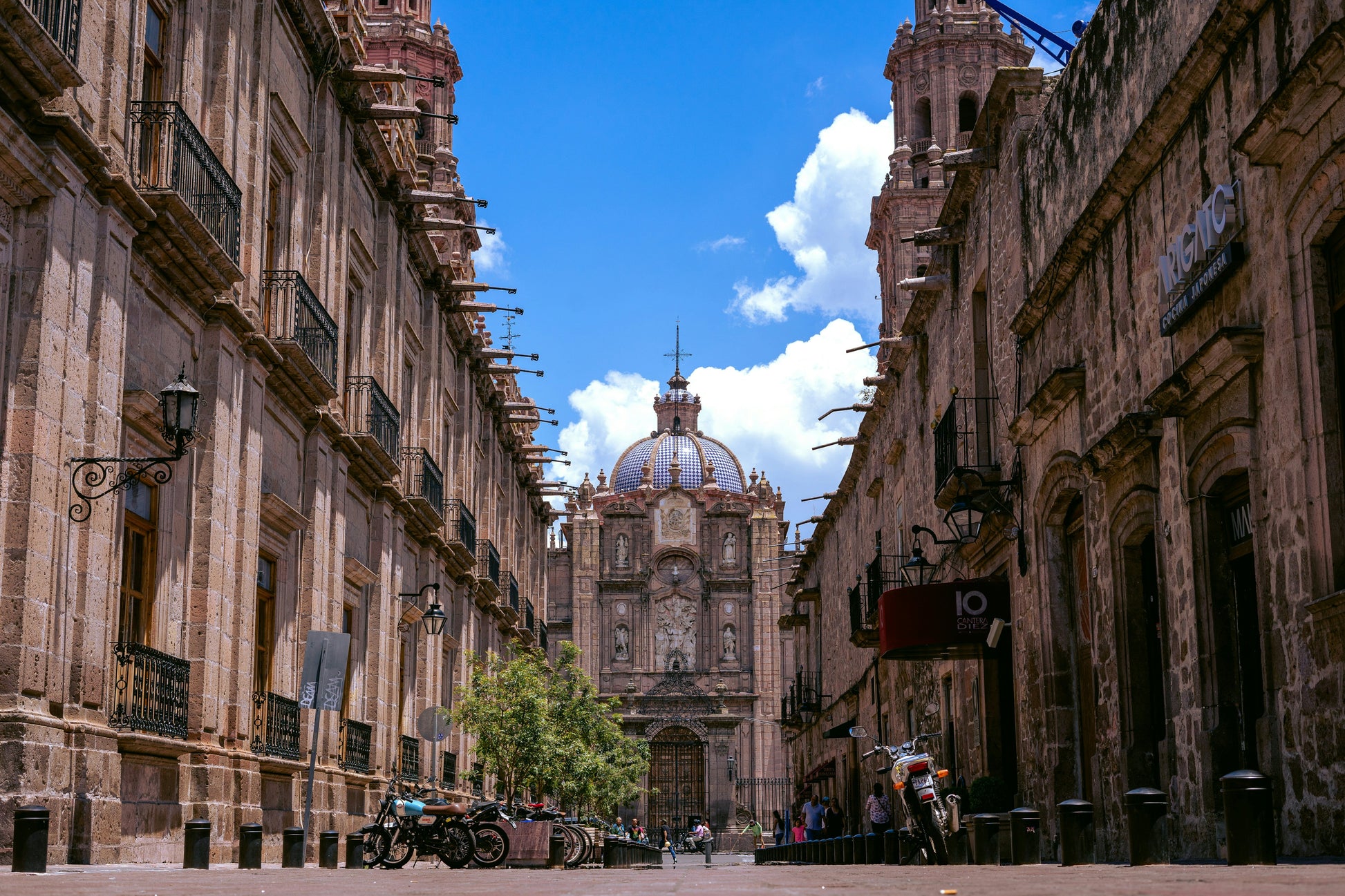 Mystical Mexico: 7 Days of Ancient Wonders and Cultural Vibrance - BEACH TO BRAES